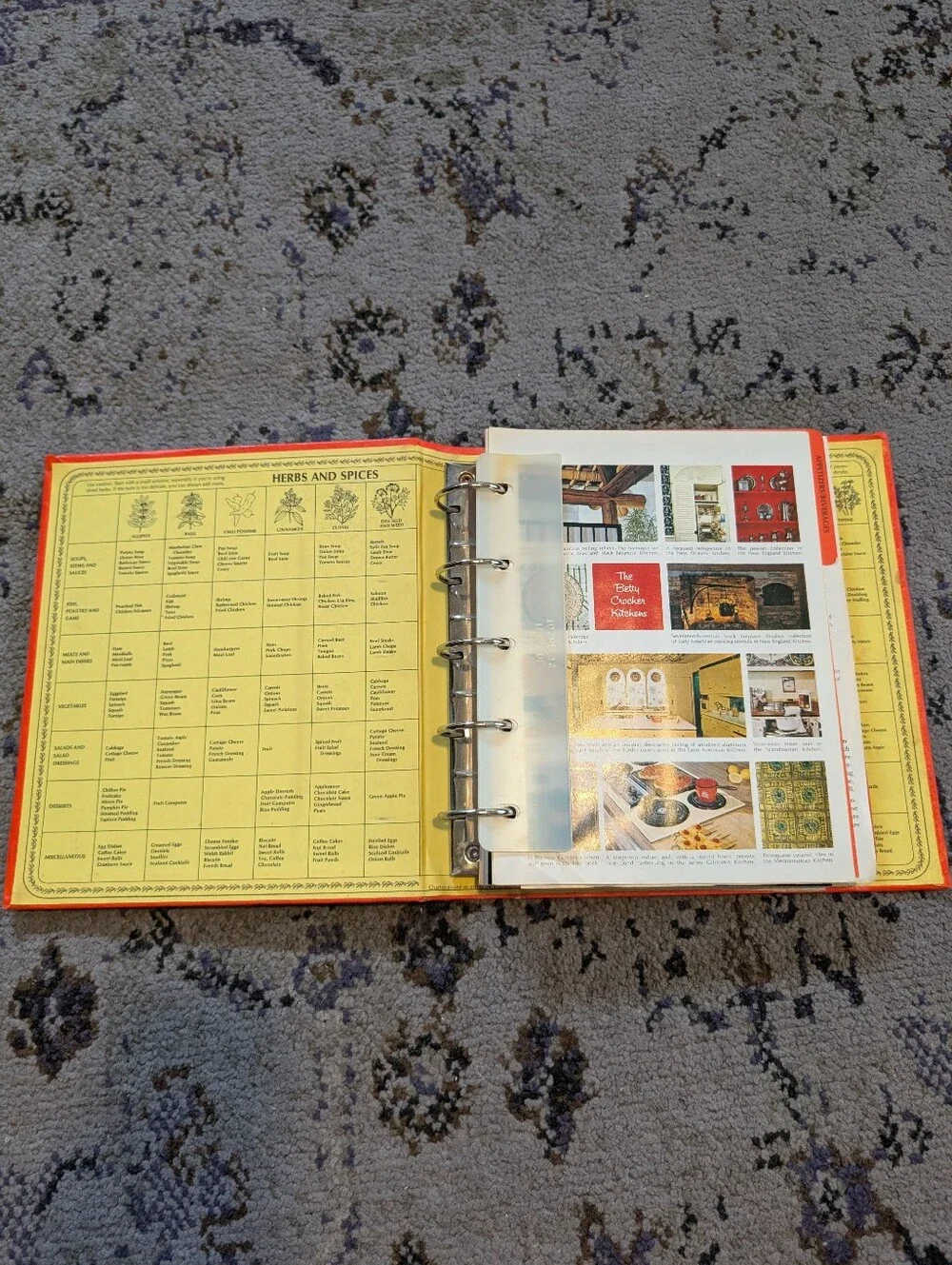 Vintage Betty Crocker Red Pie Cookbook 5-Ring HC 1978 Betty Crocker Kitchens